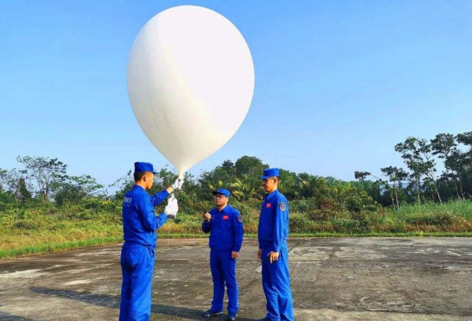 气球探空仪